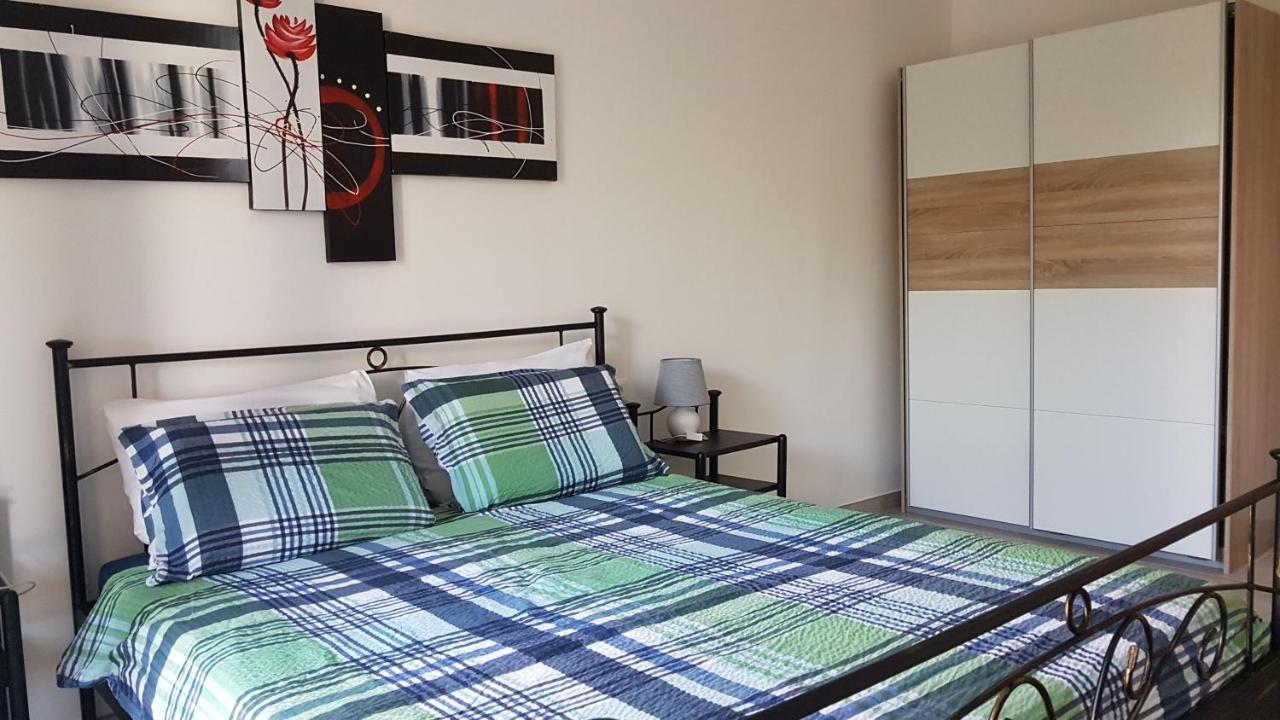 Apartmani Jolly Porec: Blizu Centra I Mora Exterior photo